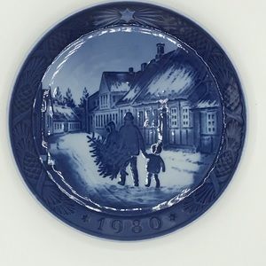 🎄🎁 Royal Copenhagen Christmas Collector’s Plate - 1980